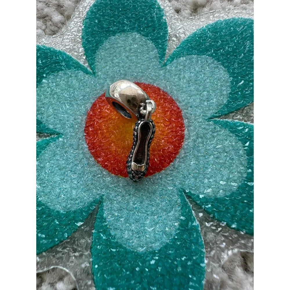NWOT Pandora x Disney Cinderella Sparkling Slipper Charm